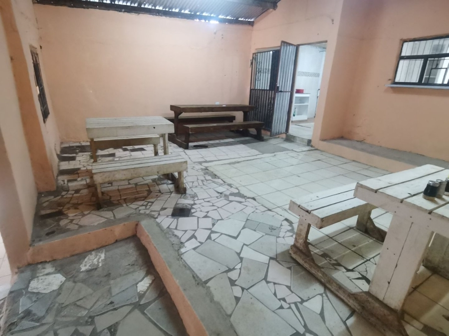  Bedroom Property for Sale in Kwa Nobuhle Eastern Cape